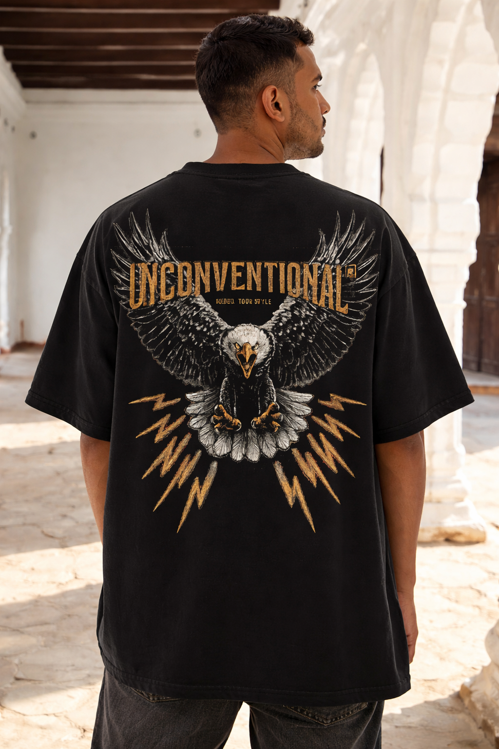 Unconventional Eagle Oversize Black T-shirt