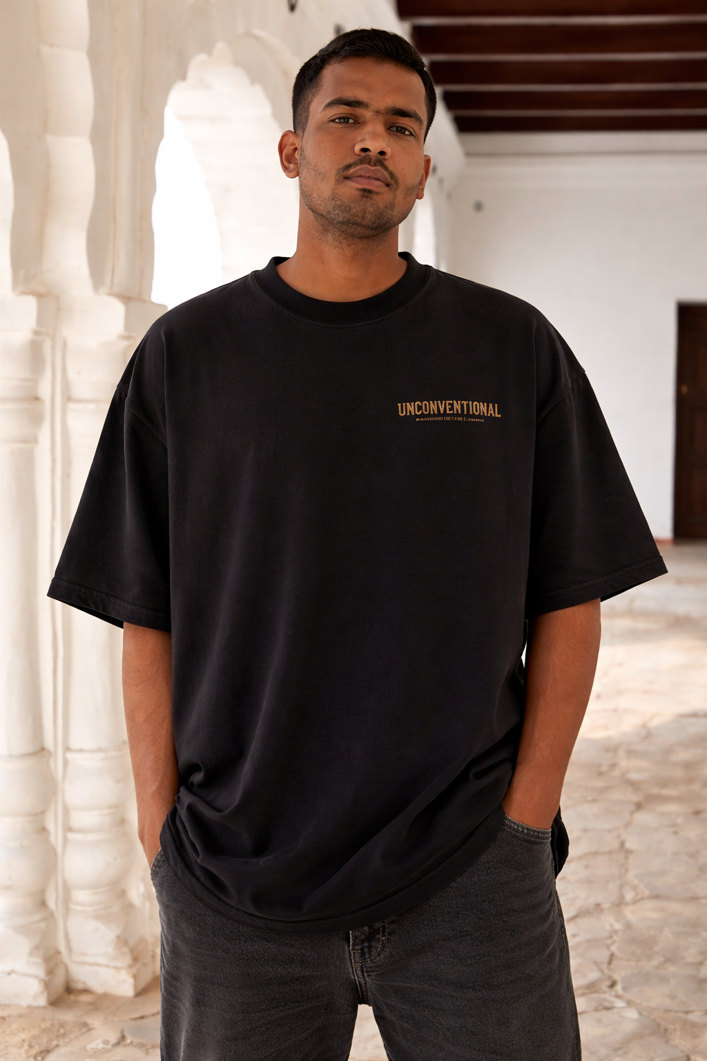 Unconventional Eagle Oversize Black T-shirt